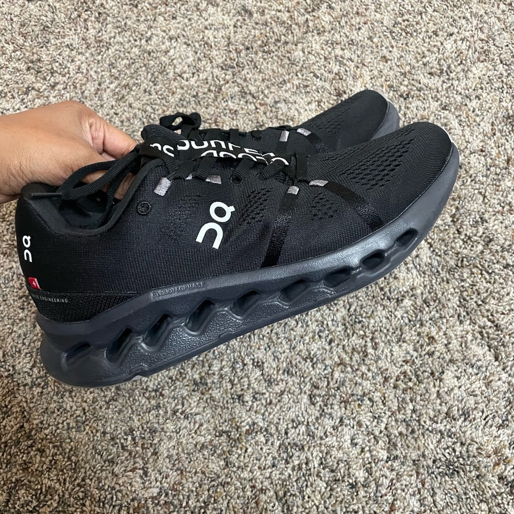 ON RUNNING - “cloudsurfer” running shoe - Picture 4 of 5